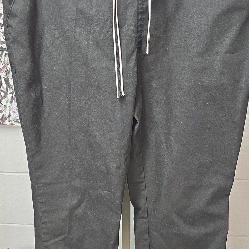 Stylish Black Women's Joggers with Drawstring - Picture 4 of 12